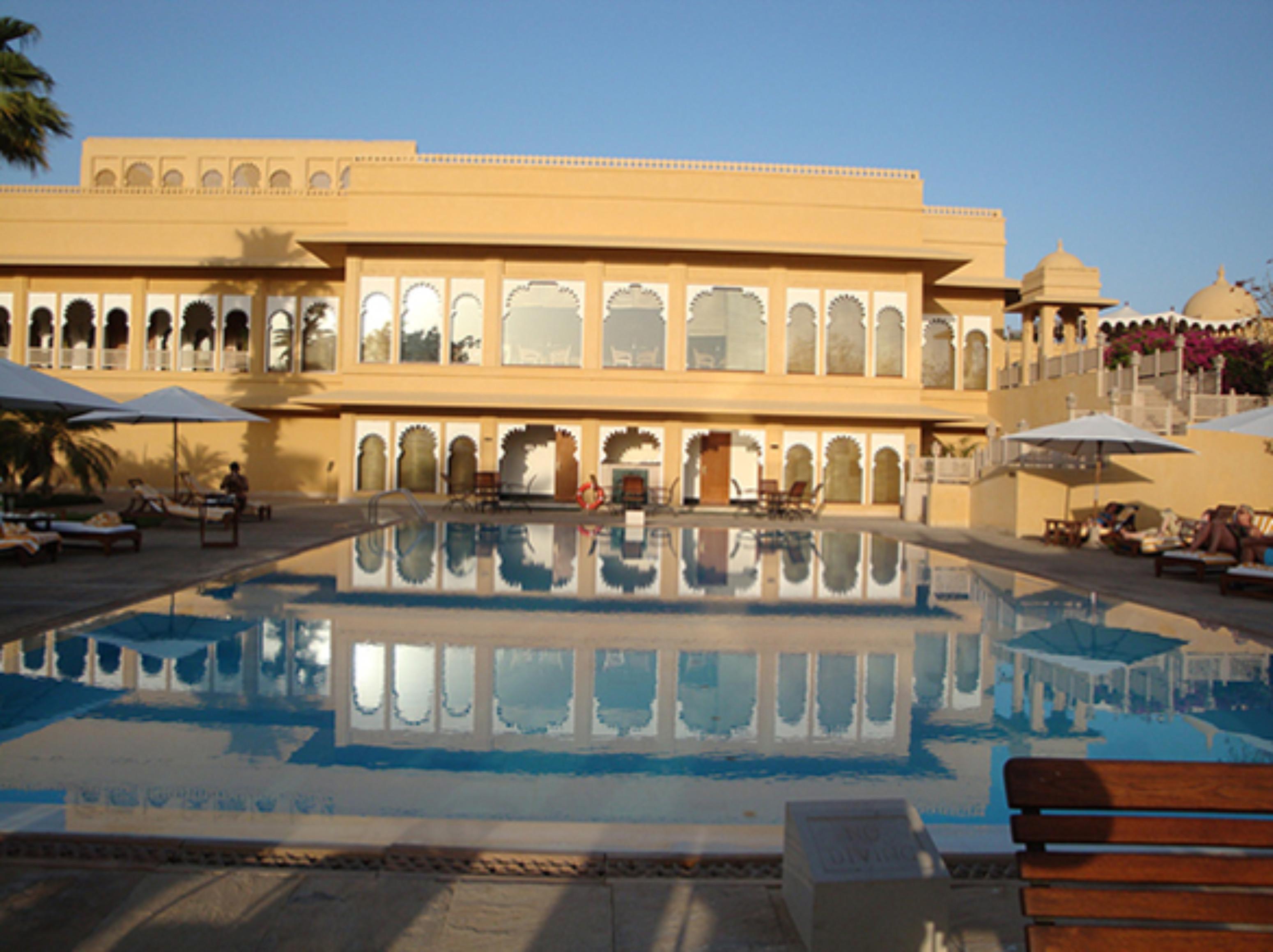 Trident Udaipur Hotel Esterno foto